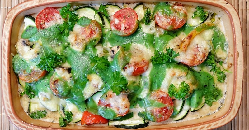 Gratin de courgettes au four simple pour le soir, prêt en 10 minutes