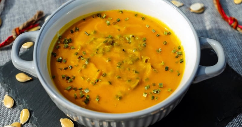 Recette facile velouté de potiron maison : onctueux et prêt en 30 min